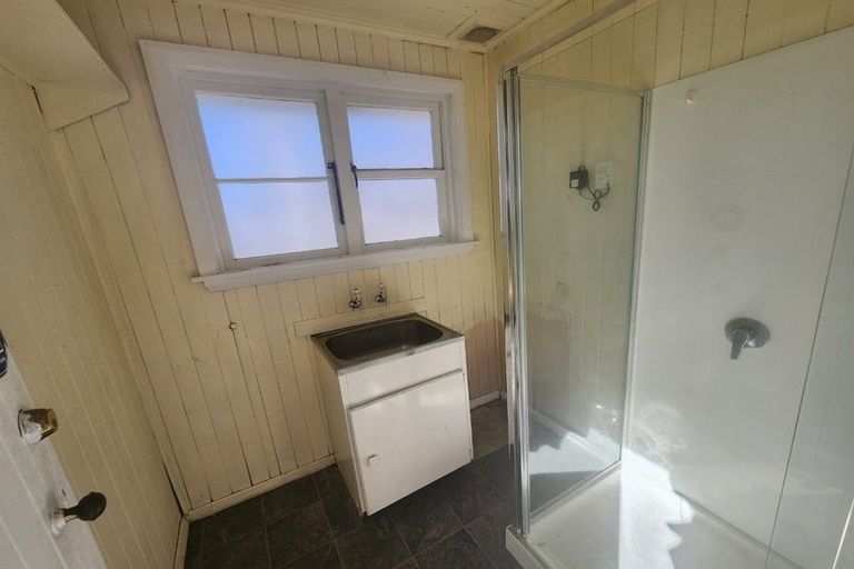 Photo of property in 28 Auburn Avenue, Upper Riccarton, Christchurch, 8041