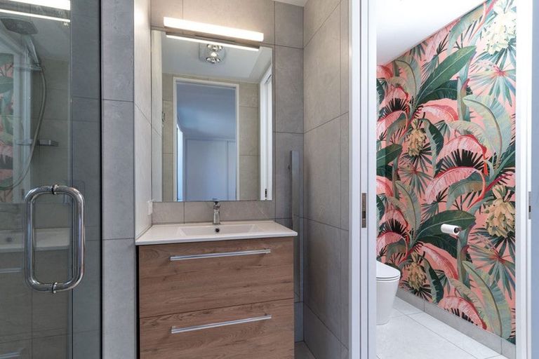 Photo of property in 10 Claremont Avenue, Papanui, Christchurch, 8053