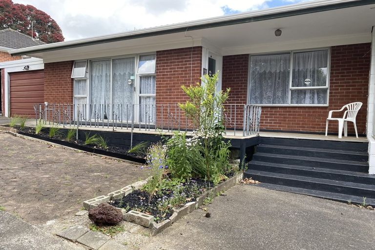 Photo of property in 2/26 James Road, Manurewa, Auckland, 2102