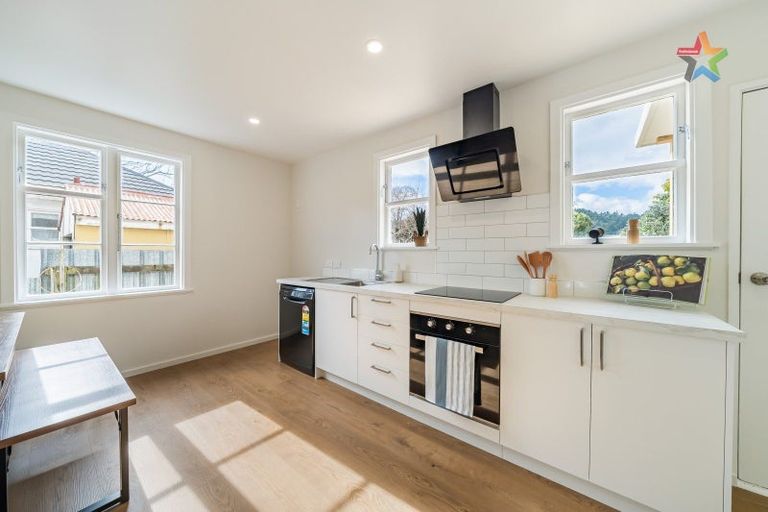 Photo of property in 96 Molesworth Street, Taita, Lower Hutt, 5011