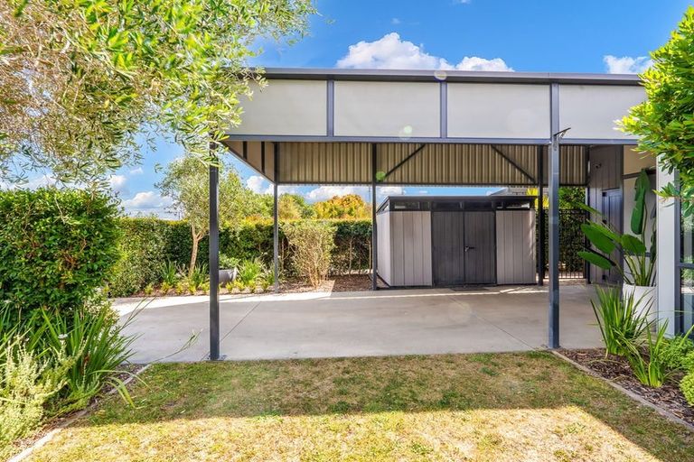Photo of property in 16 Crake Street, Te Kauwhata, 3710
