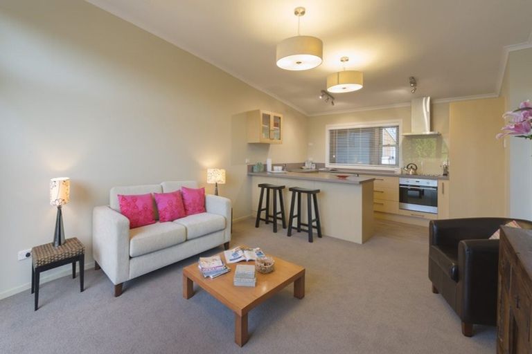 Photo of property in 29e Wai-iti Crescent, Woburn, Lower Hutt, 5010