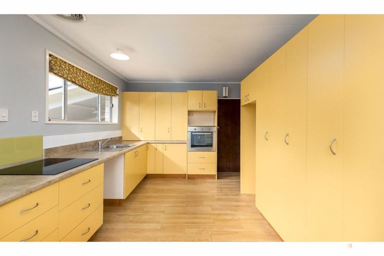 Photo of property in 11 Coronation Street, Waimate, 7924