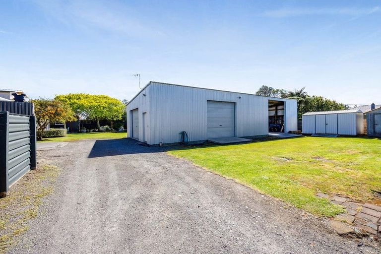 Photo of property in 4 Collins Street, Hawera, 4610