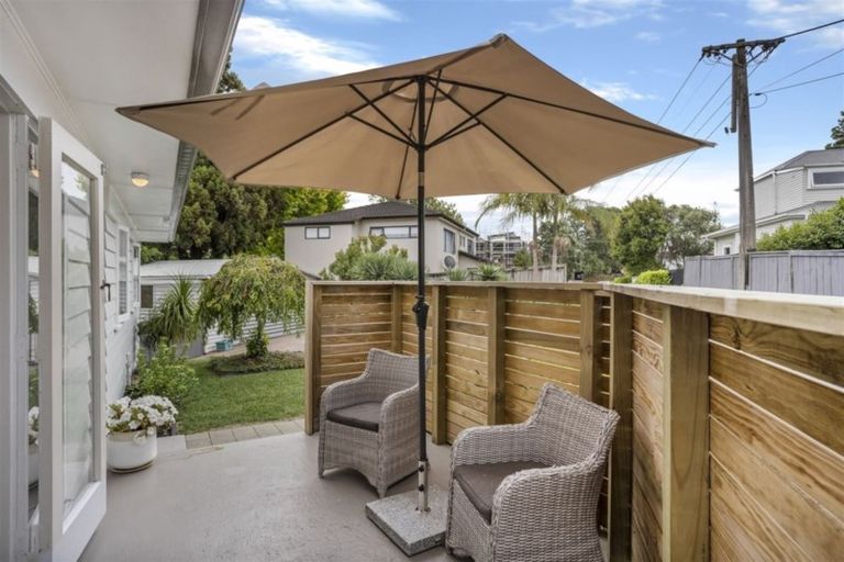 Photo of property in 1/58 Karaka Street, Takapuna, Auckland, 0622