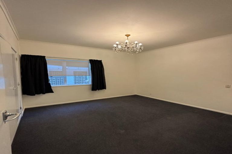 Photo of property in 24 Princes Street, Northcote Point, Auckland, 0627