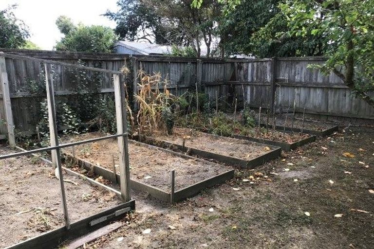 Photo of property in 53 Flay Crescent, Burnside, Christchurch, 8053