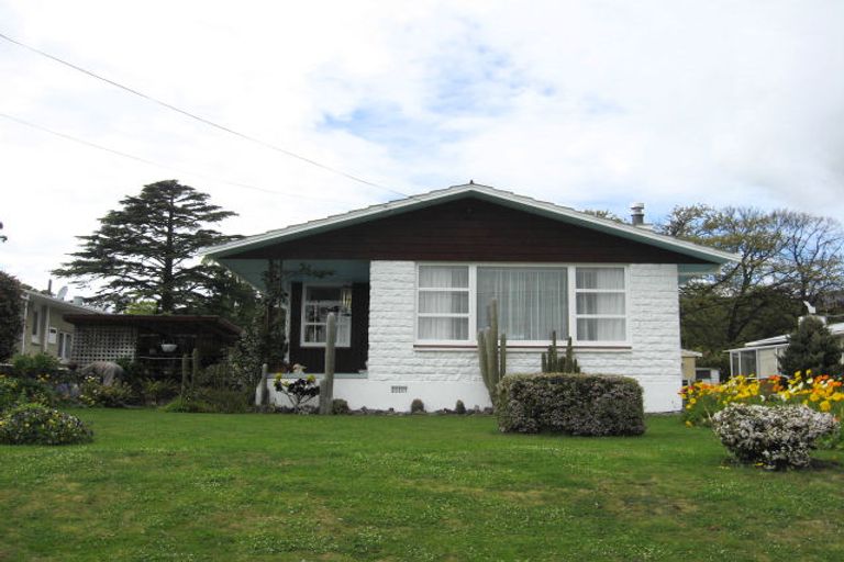 Photo of property in 20 Devon Street, Stoke, Nelson, 7011