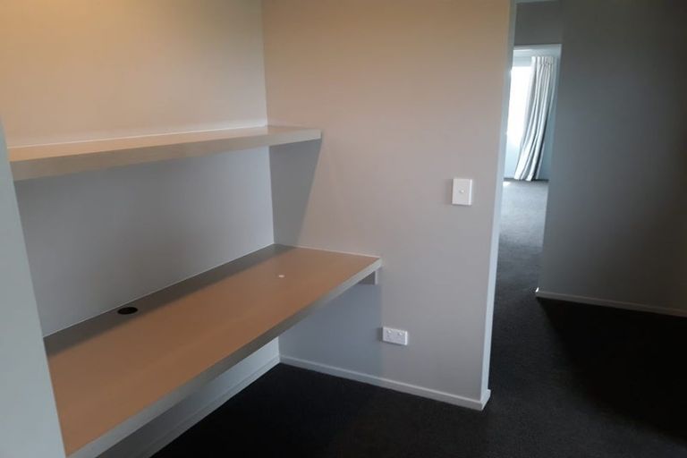 Photo of property in 2 Westpark Drive, Burnside, Christchurch, 8053