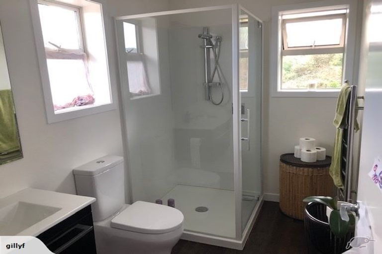 Photo of property in 29 Ferndale Drive, Waikanae, 5036