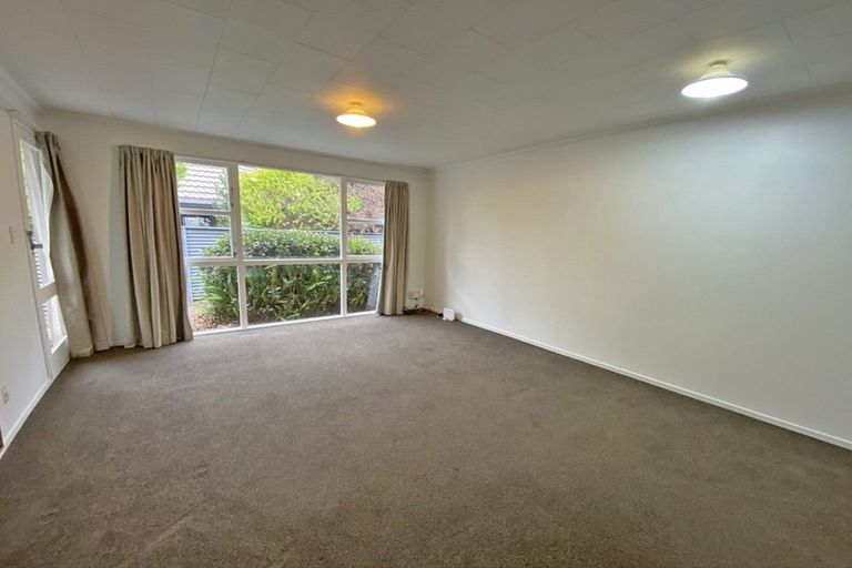Photo of property in 676 Main Street, Palmerston North, 4414