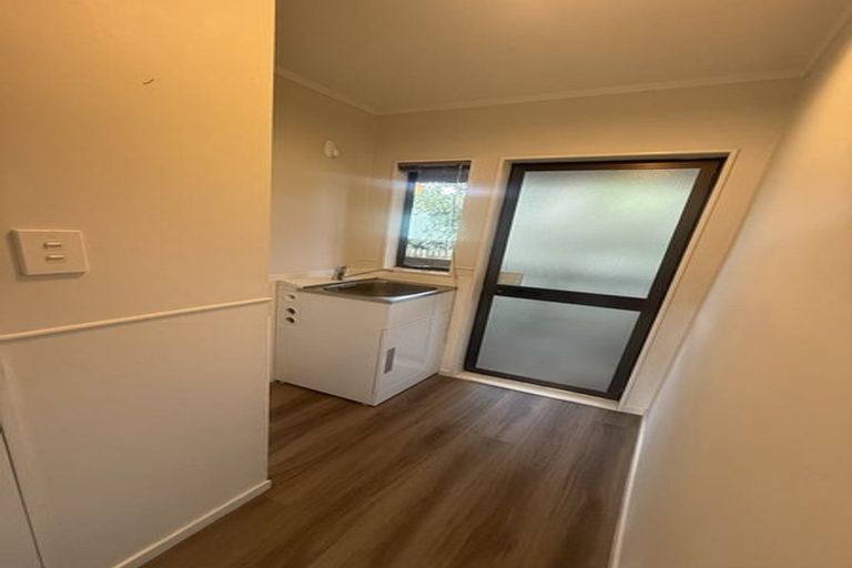 Photo of property in 6 Seagull Place, Whitby, Porirua, 5024