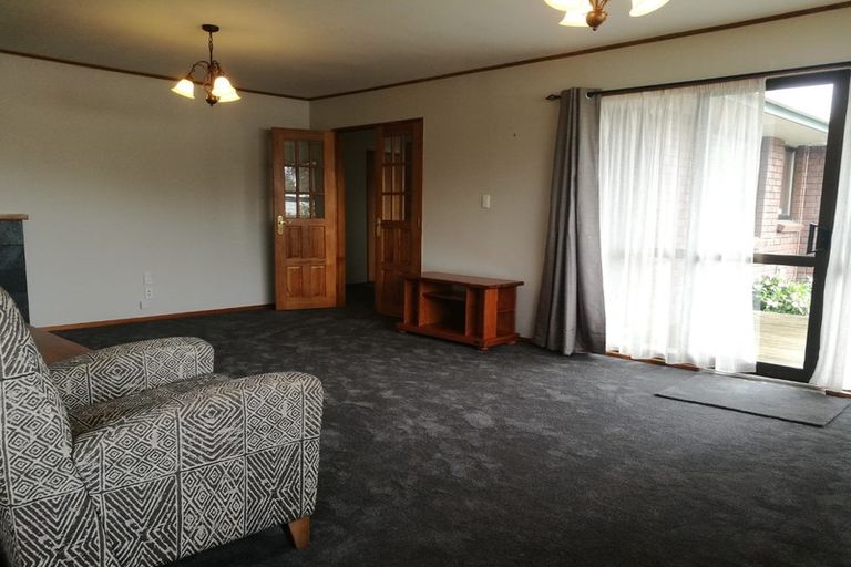 Photo of property in 36 Pitoitoi Street, Otaihanga, Paraparaumu, 5036