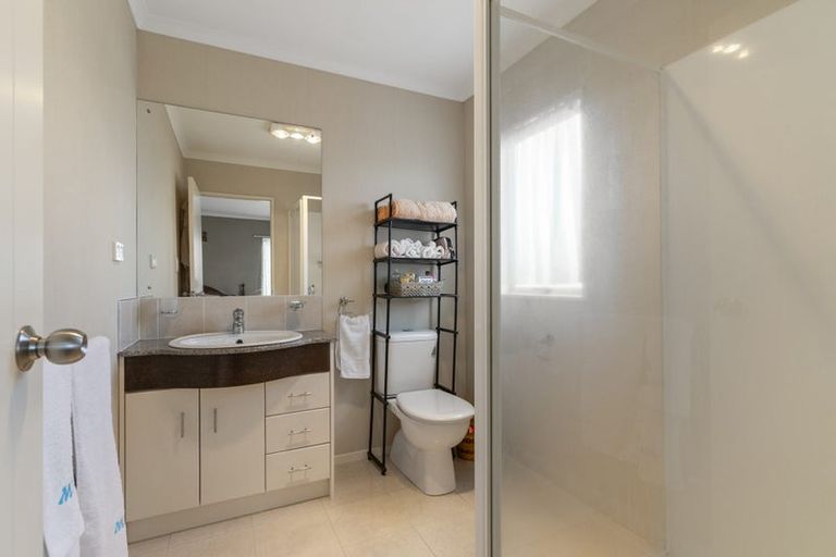 Photo of property in 75 Meadowland Drive, Somerville, Auckland, 2014