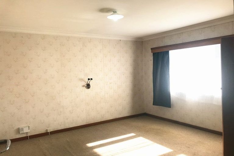 Photo of property in 1/1 Blossom Lane, Manurewa, Auckland, 2102