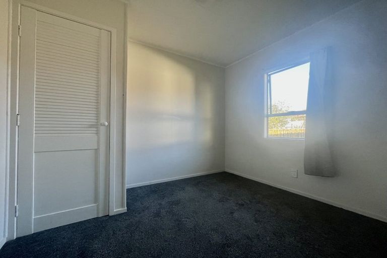 Photo of property in 57 Burundi Avenue, Clendon Park, Auckland, 2103