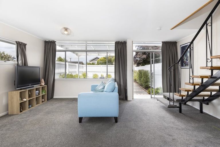 Photo of property in 1 Weld Street, Blenheim, 7201