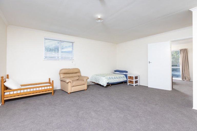 Photo of property in 112 Blue Pacific Parade, Riversdale Beach, Masterton, 5872