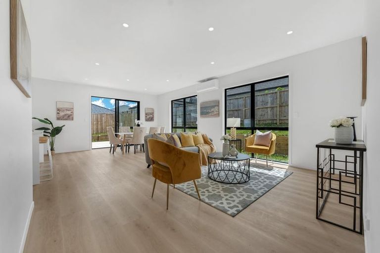 Photo of property in 39b Leathem Crescent, Pokeno, 2402