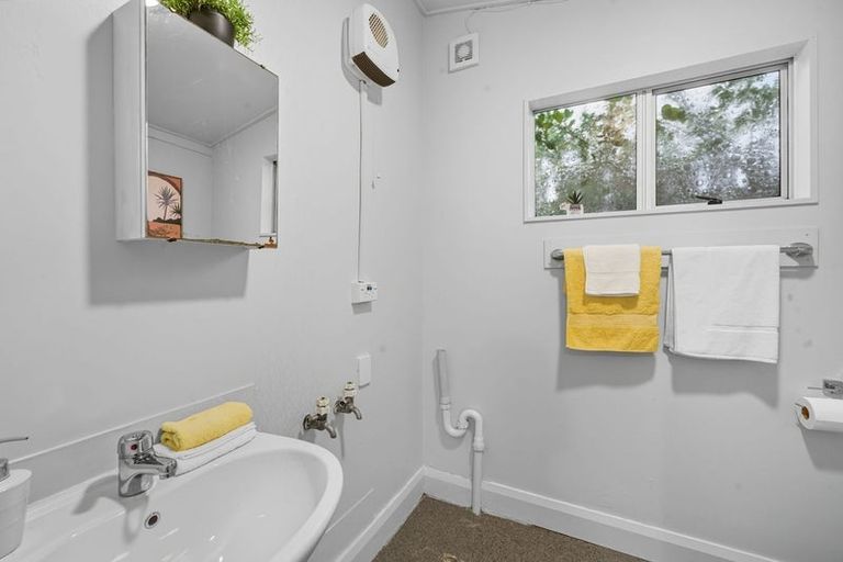 Photo of property in 12 Osmond Street, South Dunedin, Dunedin, 9012