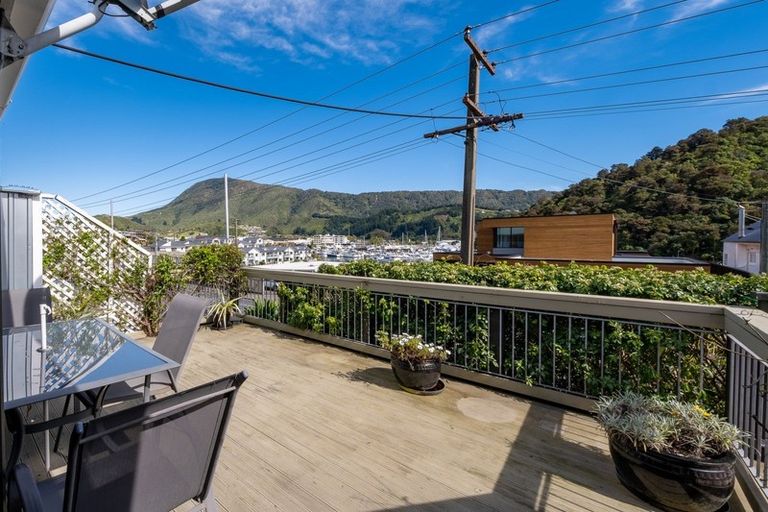 Photo of property in 4p Waikawa Road, Picton, 7220