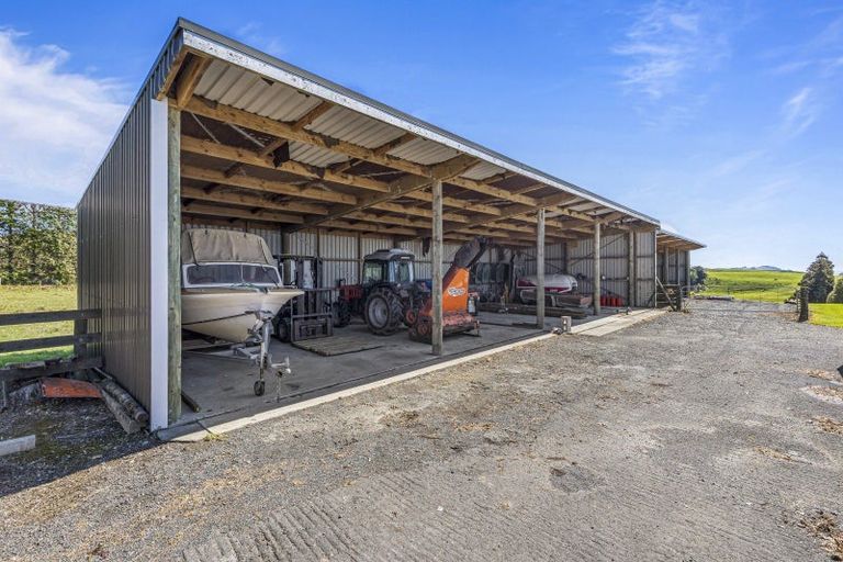 Photo of property in 105 Mairetahi Road, South Head, Helensville, 0874