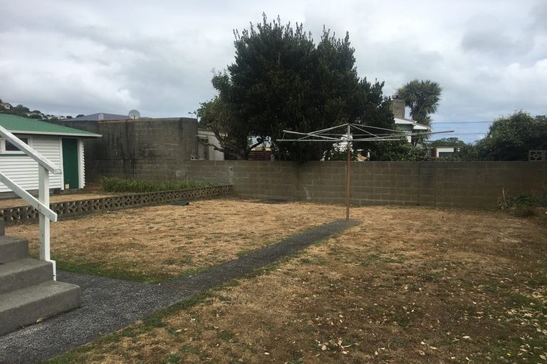 Photo of property in 28a Camperdown Road, Miramar, Wellington, 6022