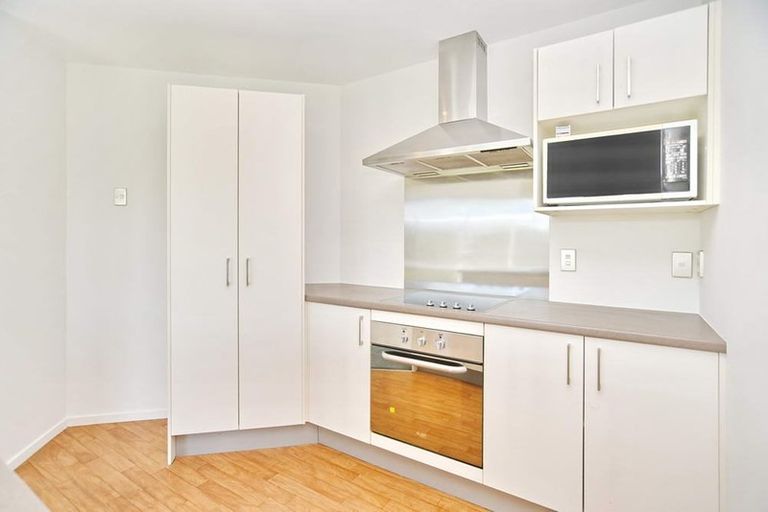 Photo of property in 69 Acacia Avenue, Rangiora, 7400