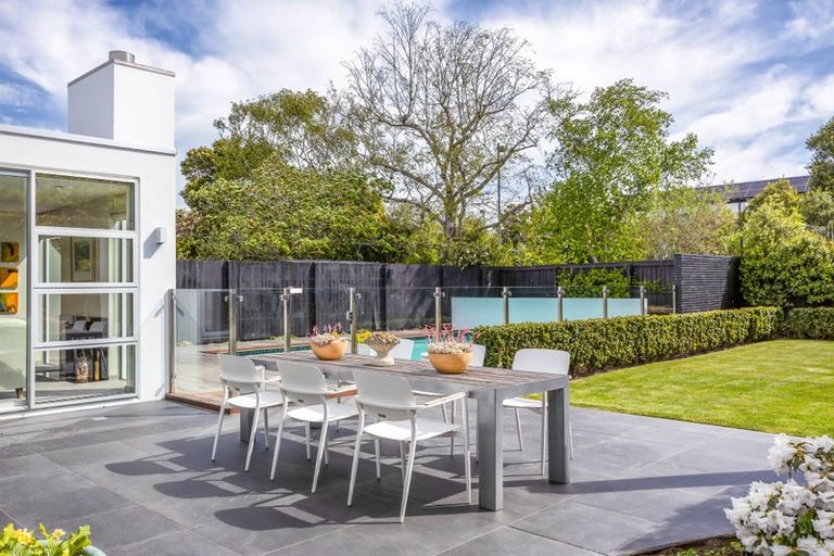 Photo of property in 9 Poynder Avenue, Merivale, Christchurch, 8014