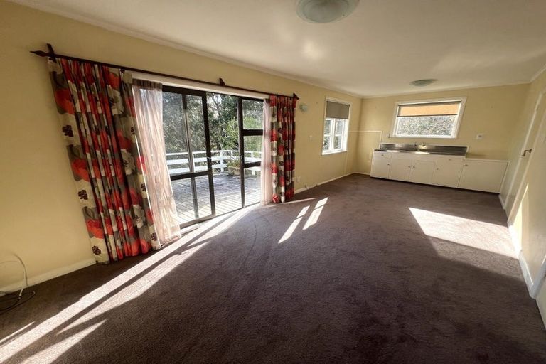 Photo of property in 169 Totara Road, Miramar, Wellington, 6022