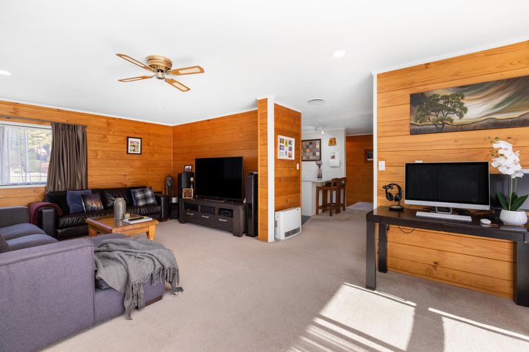 Photo of property in 7 Paul Avenue, Morrinsville, 3300