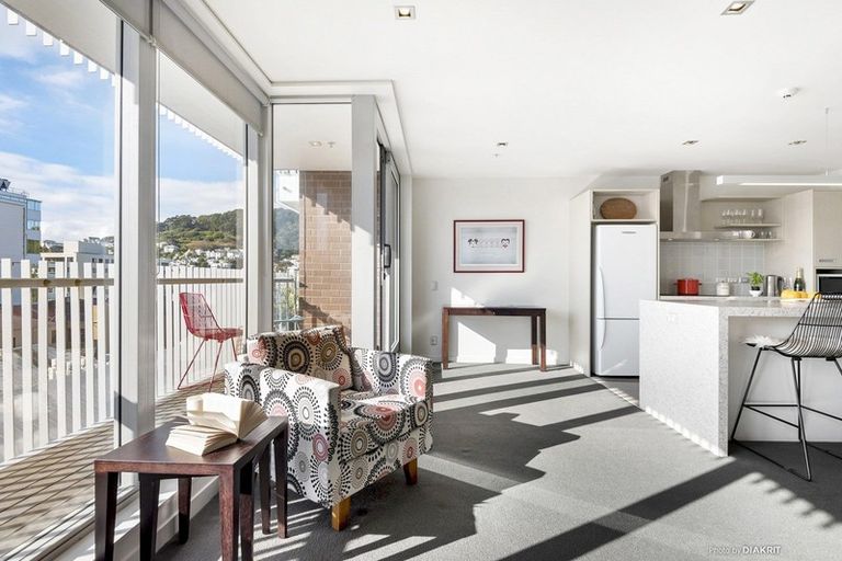 Photo of property in Republic2, 5a/11 Tennyson Street, Te Aro, Wellington, 6011