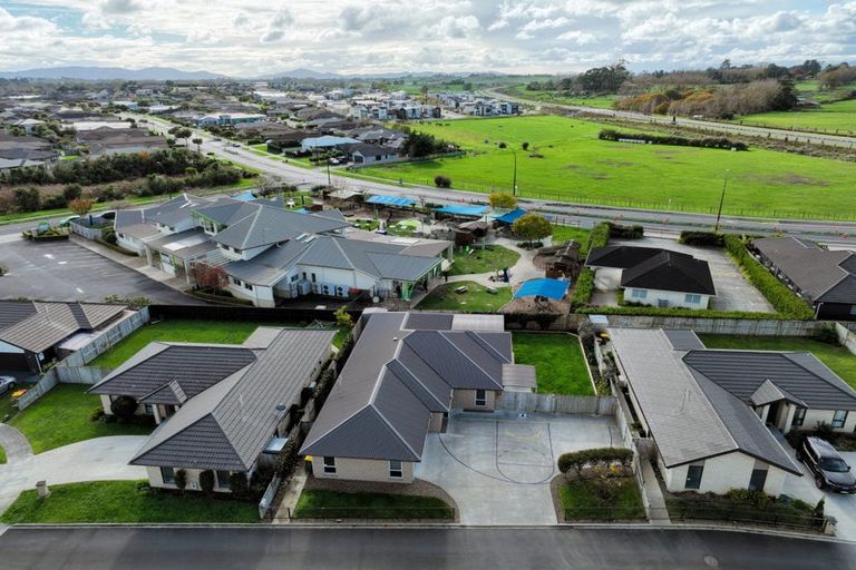 Photo of property in 9 Derwent Place, Flagstaff, Hamilton, 3210