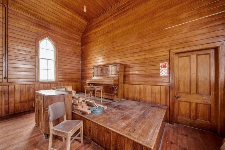 Photo of property in 36 Egmont Street, Kaponga, Hawera, 4679