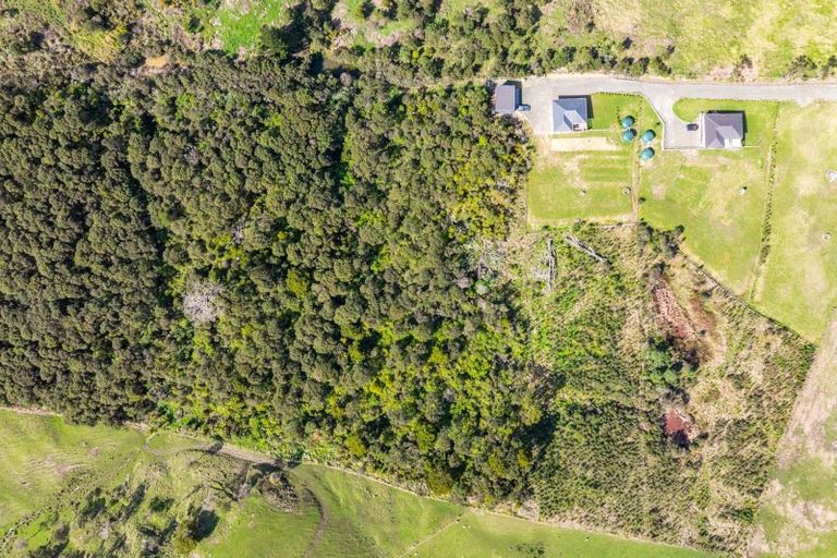 Photo of property in 65c Otara Road, Kaiwaka, 0573