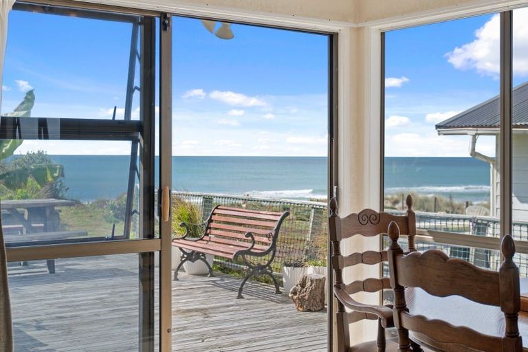 Photo of property in 563 Pukehina Parade, Pukehina, Te Puke, 3189