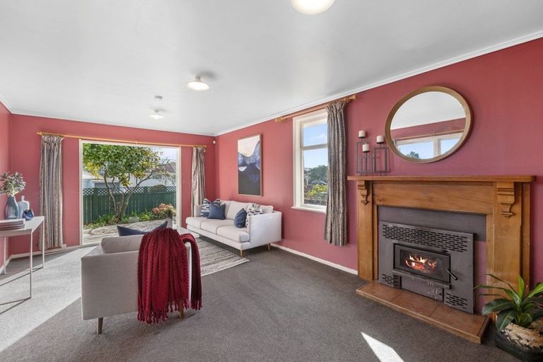 Photo of property in 3 Armagh Street, Levin, 5510