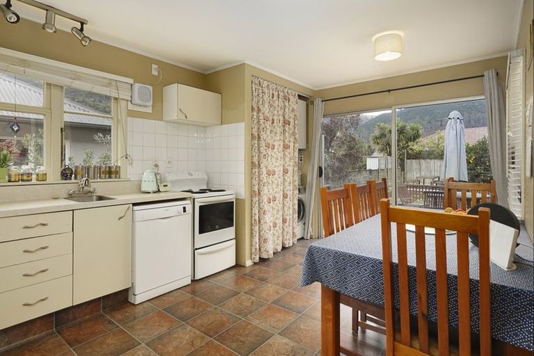 Photo of property in 7 Miro Street, The Brook, Nelson, 7010