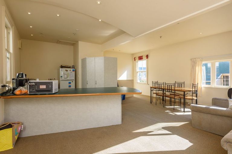 Photo of property in 117 Brougham Street, Mount Victoria, Wellington, 6011