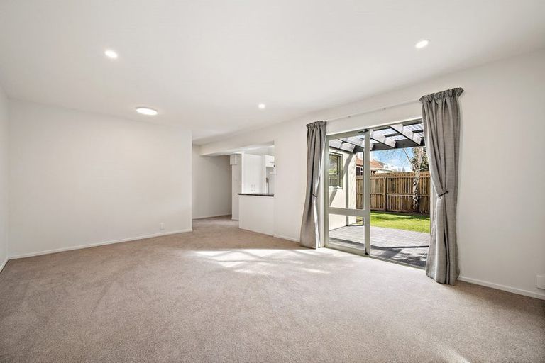 Photo of property in 3/21 Alexandra Street, Richmond, Christchurch, 8013