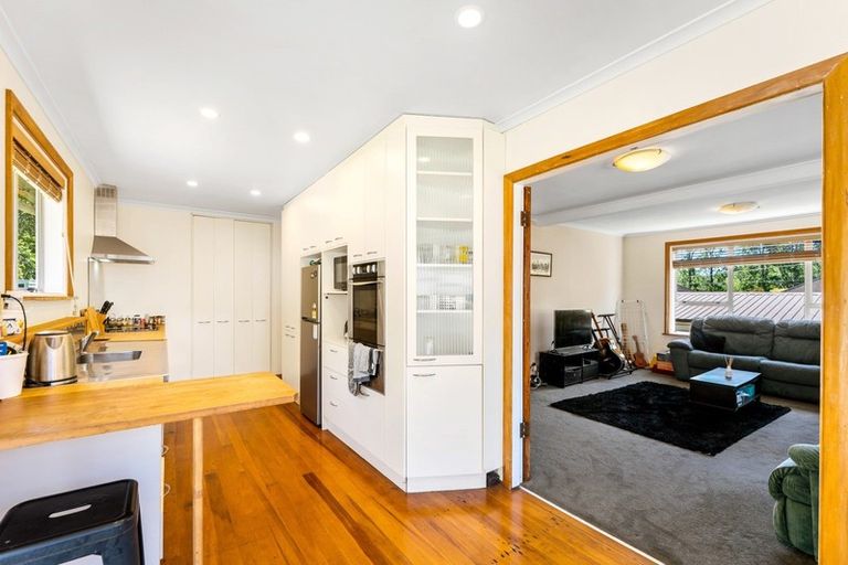 Photo of property in 226 Waddington Drive, Naenae, Lower Hutt, 5011