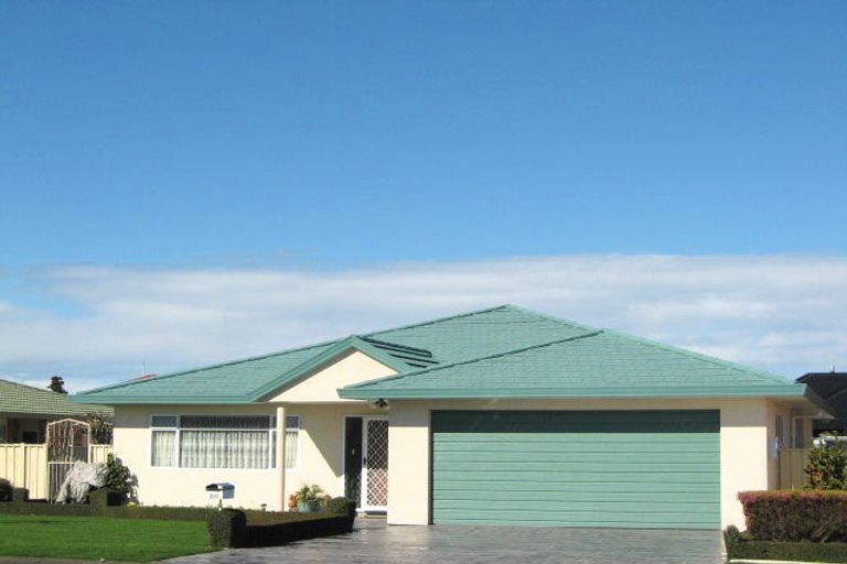 Photo of property in 205 Karaitiana Street, Frimley, Hastings, 4120