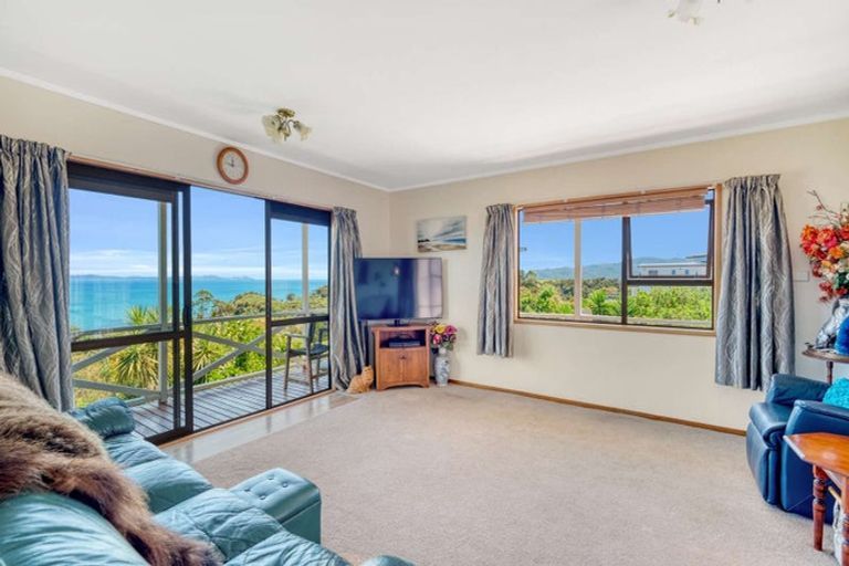 Photo of property in 24 Bay View Road, Cable Bay, 0420
