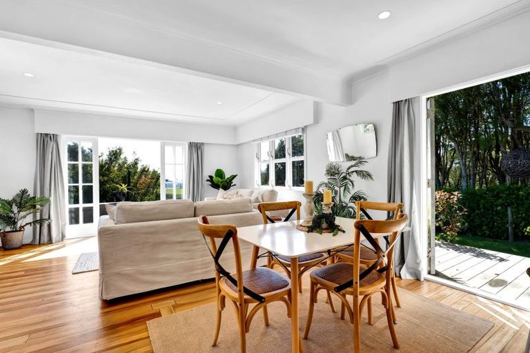 Photo of property in 76b South Road, Blagdon, New Plymouth, 4310