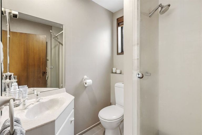 Photo of property in 15 Crosdale Place, Burnside, Christchurch, 8042