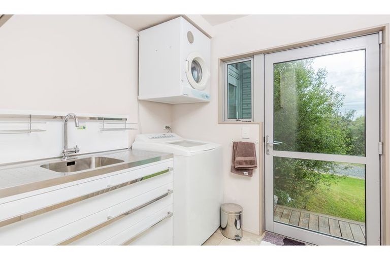 Photo of property in 16 Edkins Road, Kerikeri, 0230