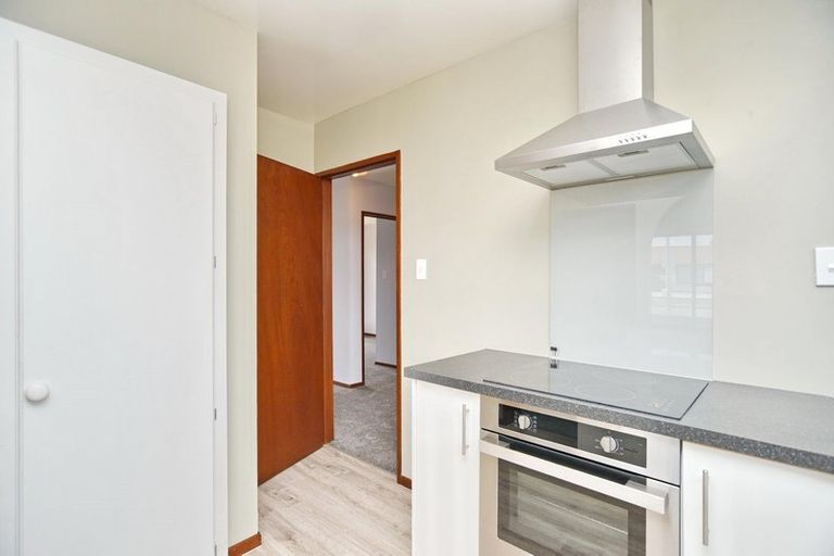 Photo of property in 2 Kinross Street, Hei Hei, Christchurch, 8042