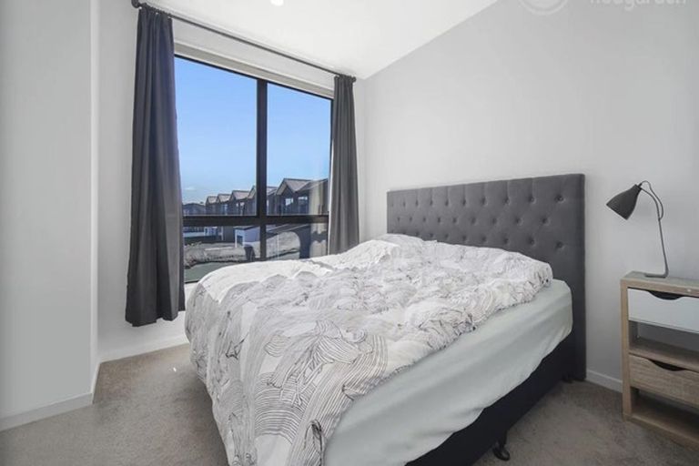 Photo of property in 53 Te Aparangi Road, Papakura, 2110