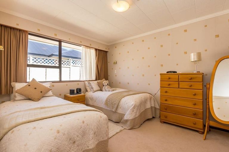 Photo of property in 1/137 Martin Road, Fairfield, Dunedin, 9018