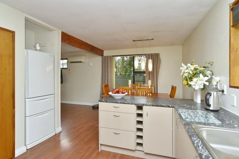 Photo of property in 43 Bush Street, Rangiora, 7400